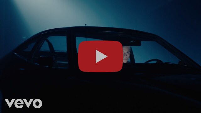 Loïc Nottet stelt videoclip "Heartbreaker" voor
