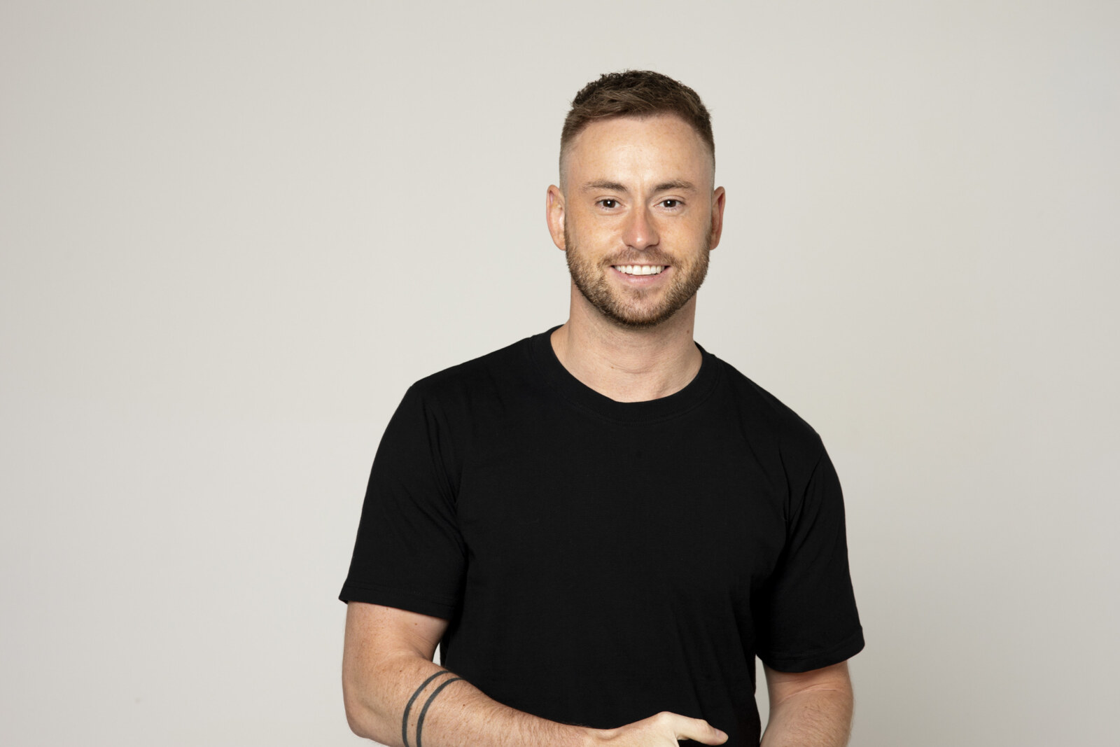 Limburgse dj/producer Kenn Colt: “Stijn Coninx inspireerde mij voor mijn zomersingle ‘Sun Goes Down’