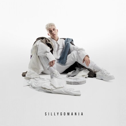 Loic Nottet stelt voor Album "Sillygomania"