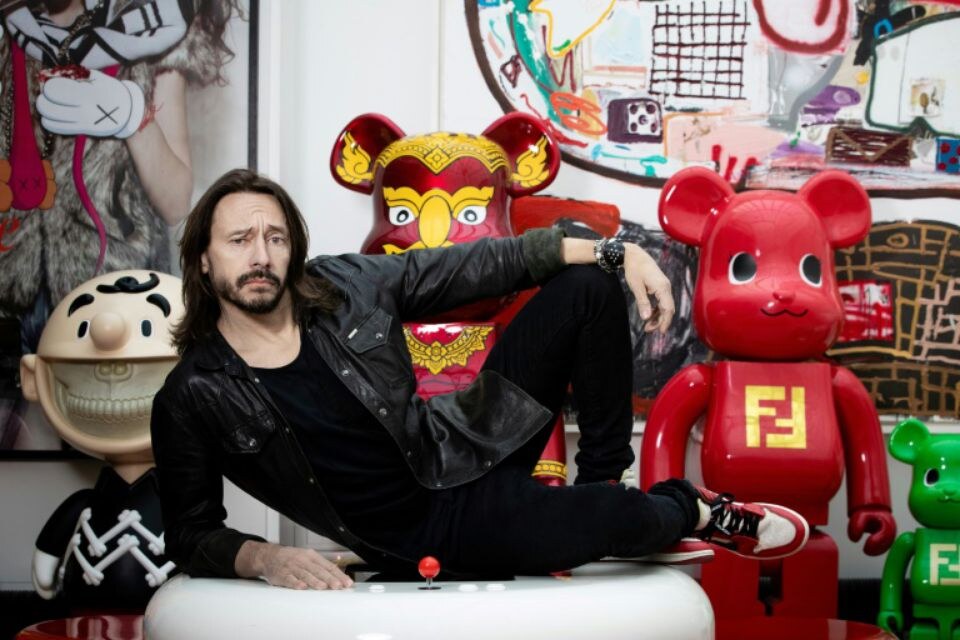 Bob Sinclar laat nieuwe zomerhit 'I'm On My Way' op de wereld los