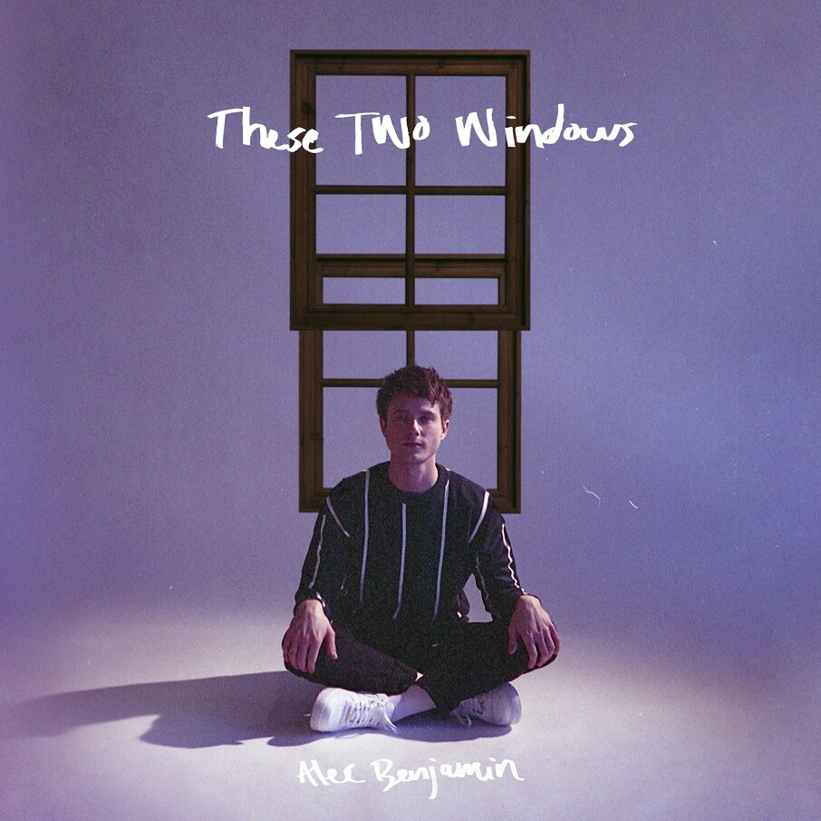 Alec Benjamin stelt voor These Two Windows