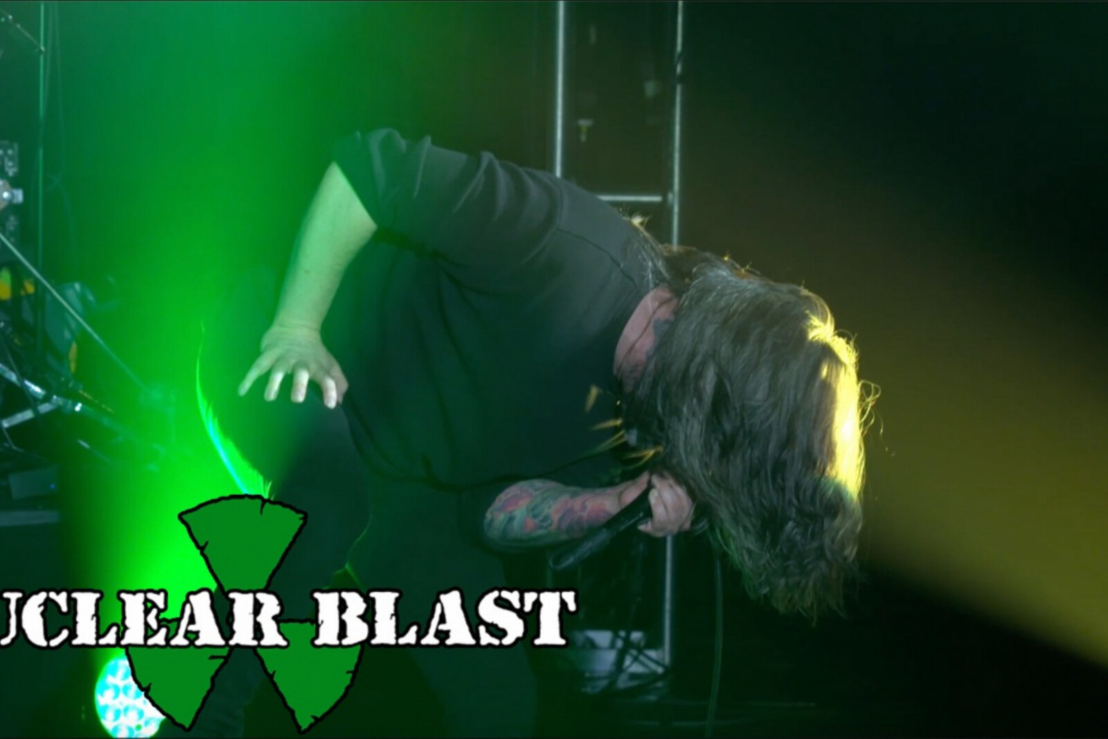 Suicide Silence Release Official Live Music Video For  "Disengage"
