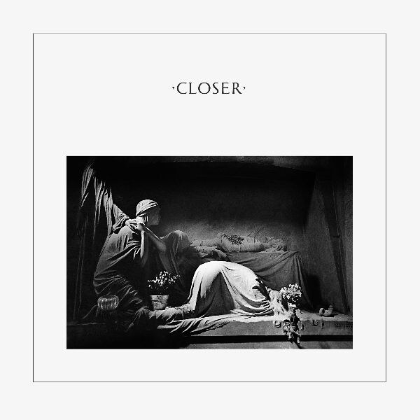 Joy Division lanceert Closer