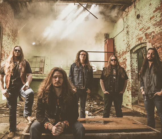 Southern rockers The Georgia Thunderbolts tekenen bij Mascot Records en kondigen debuut EP aan!