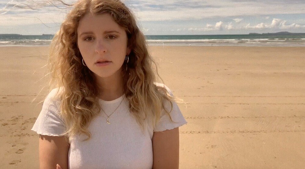 Hannah Grace shares video for new single 'Missing The Show'