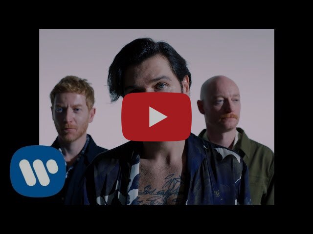 Biffy Clyro brengt A Celebration Of Endings uit