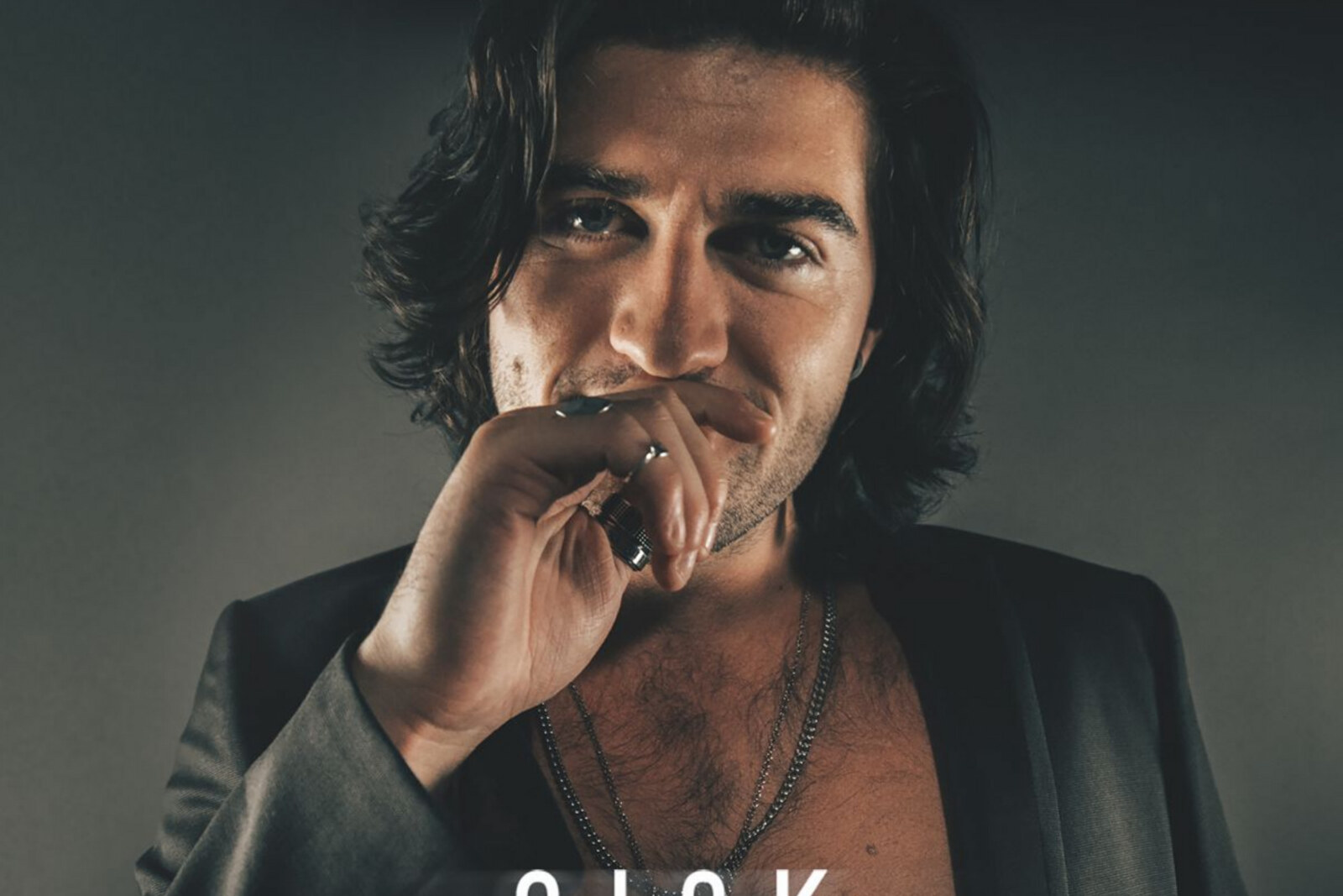 Adam Hender releases brand new single 'Sick'