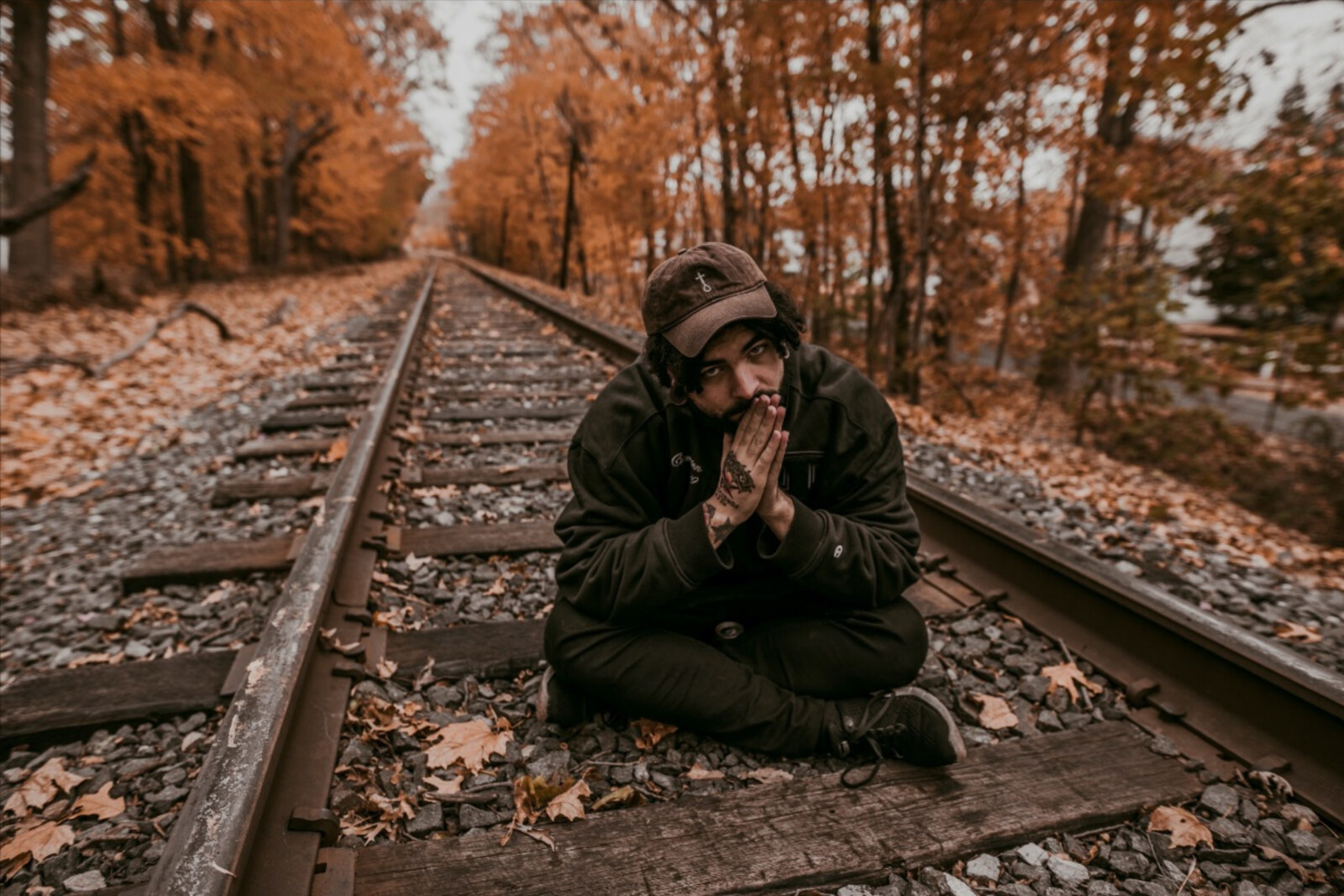 Autumnboy signs to Beth Shalom Records for new single 