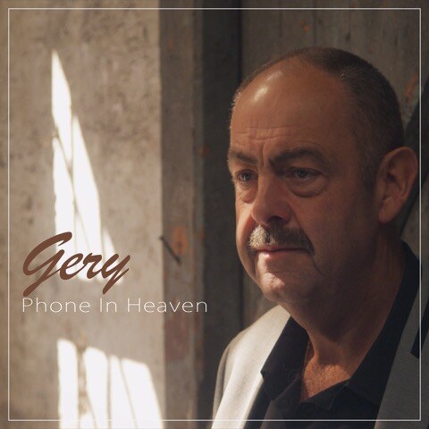 Gery stelt single "Phone In Heaven" voor
