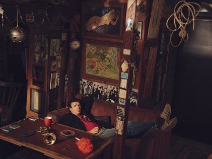 Seamus Fogarty unveils new track “Jimmy Stewart”
