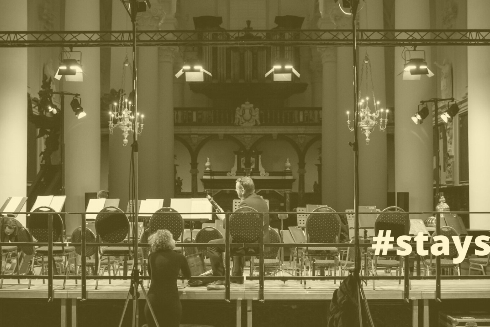 Casco Phil is genoodzaakt alle concerten tot midden december 2020 te annuleren