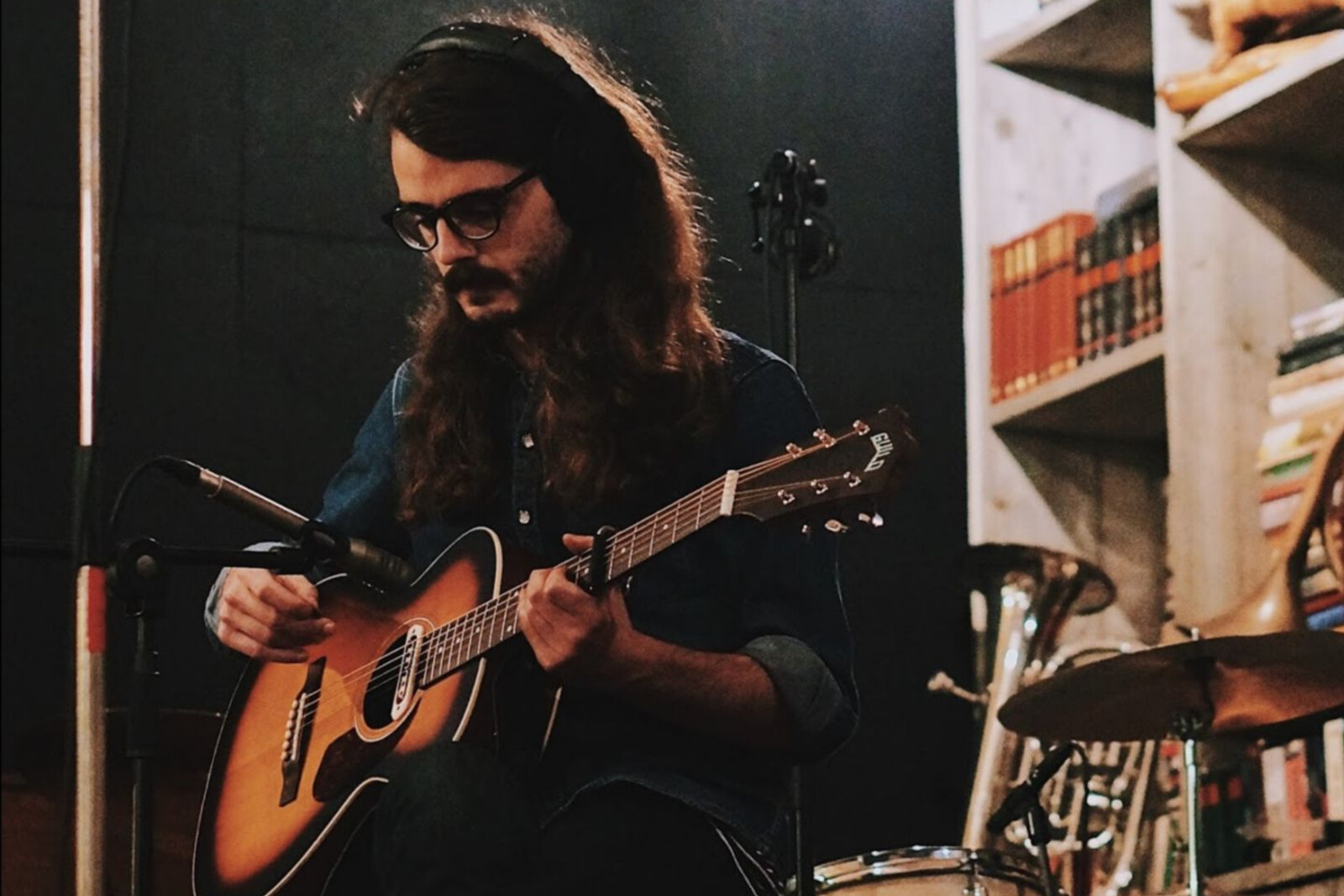 Junior lost zomerse nieuwe track 'Reiko (Oh My Friend)'  