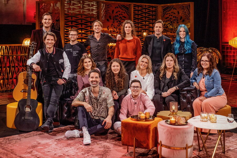 Artiesten van Liefde voor Muziek steken jongeren een hart onder de riem