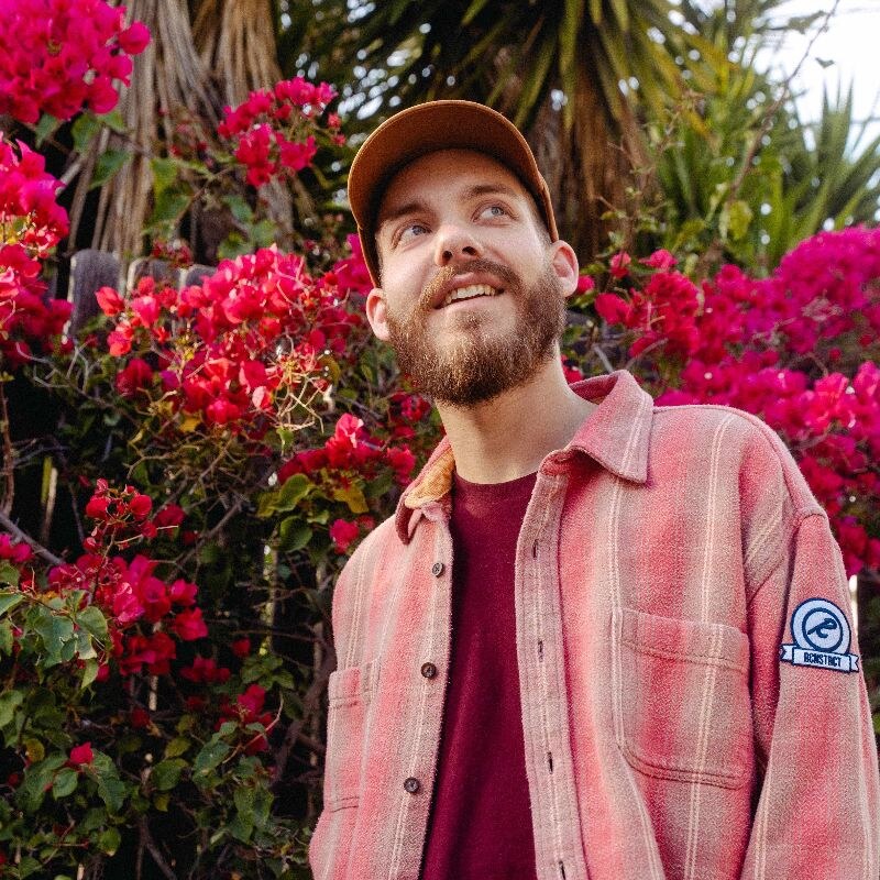 Producer, dj en muzikant San Holo, aka Sander van Dijck brengt nieuwe single “bb u ok?” uit 