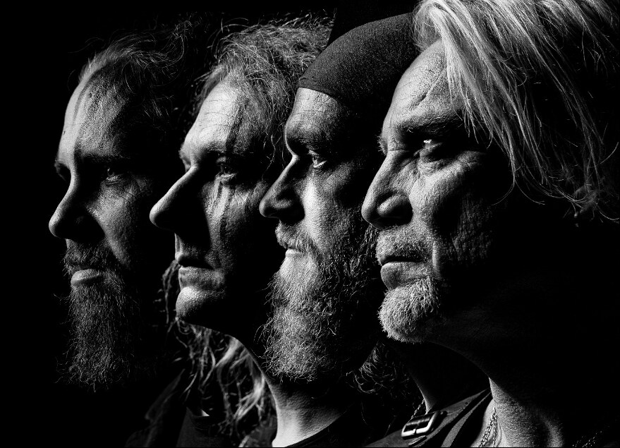 Hammer King Signs Worldwide Record Deal with Napalm Records