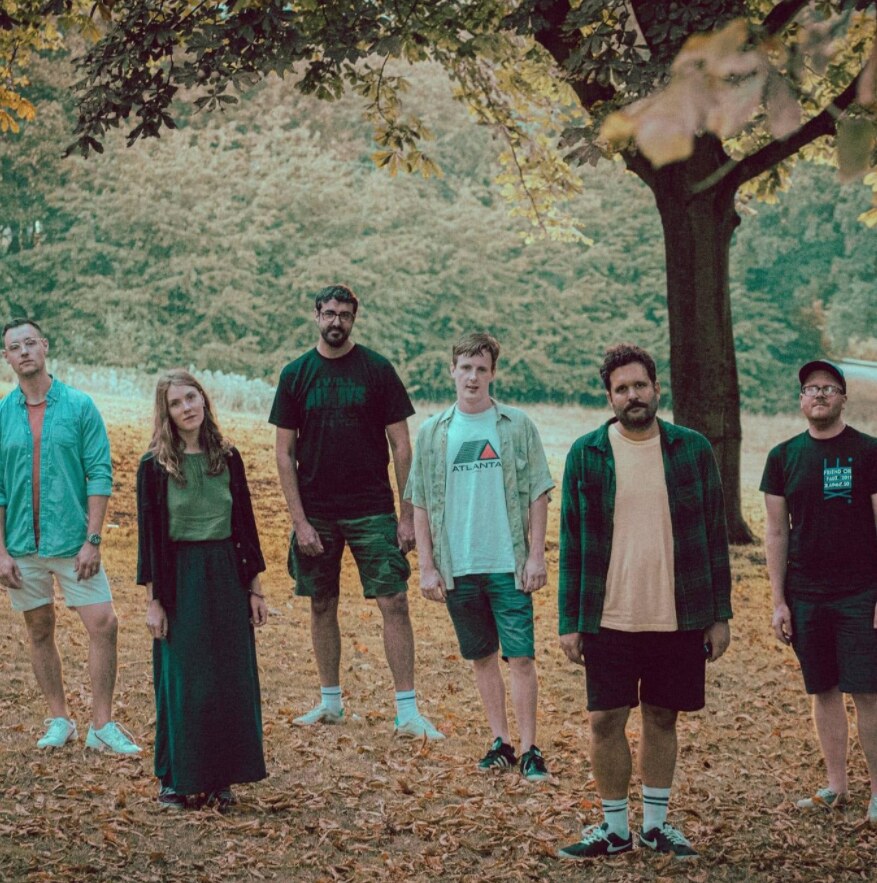 UK Indie Rock Outfit Lakes Debuts New "Pine Barrens" Music Video