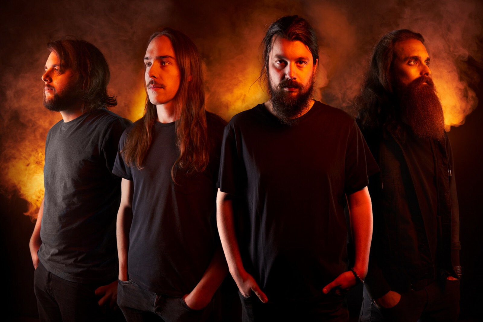 Swiss post-progressive rockers The Kompressor Experiment shared "Club Soda" live session
