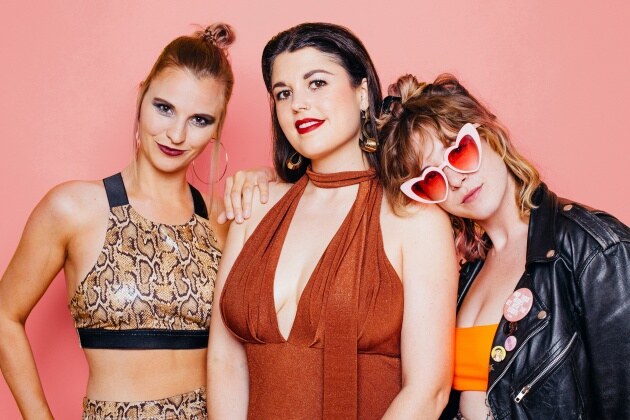 Berlin’s Riot Grrrls, Grunge Punk Trio 24/7 Diva Heaven, Shares First Single From Upcoming Debut Album “Stress”!