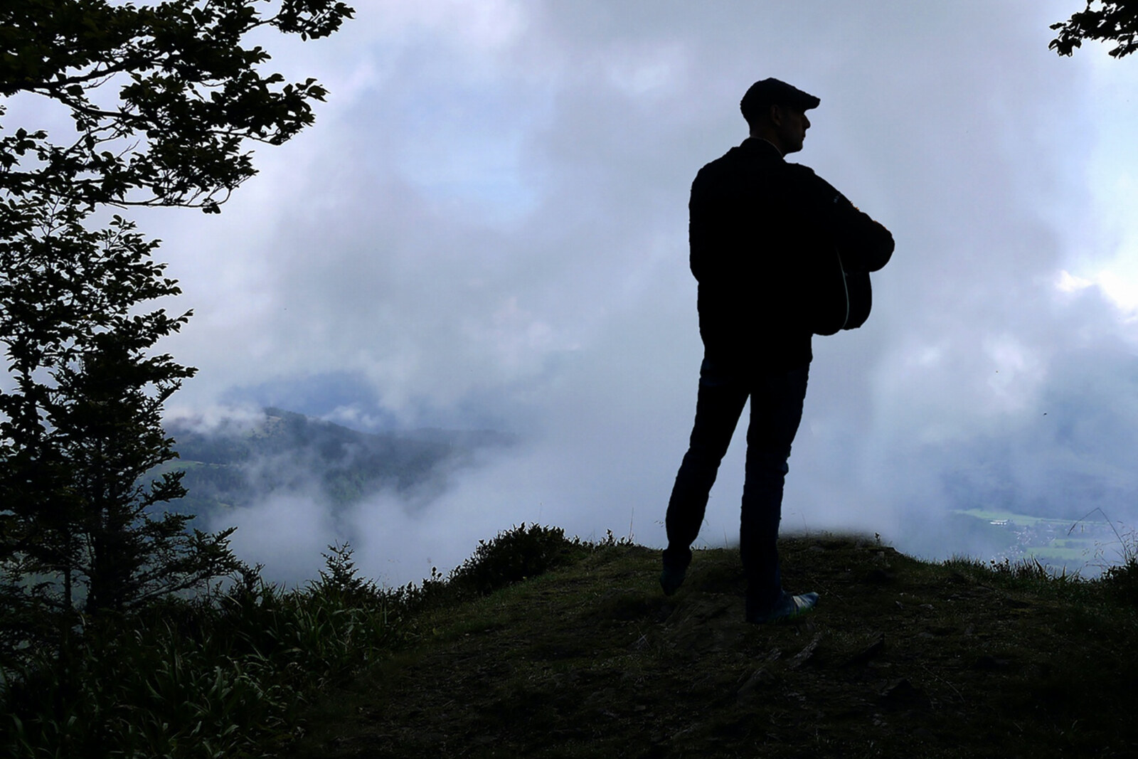 'Onderling akkefietje leidt tot nieuwe single 'Survival Mode' van 5 o' Clock Shadow