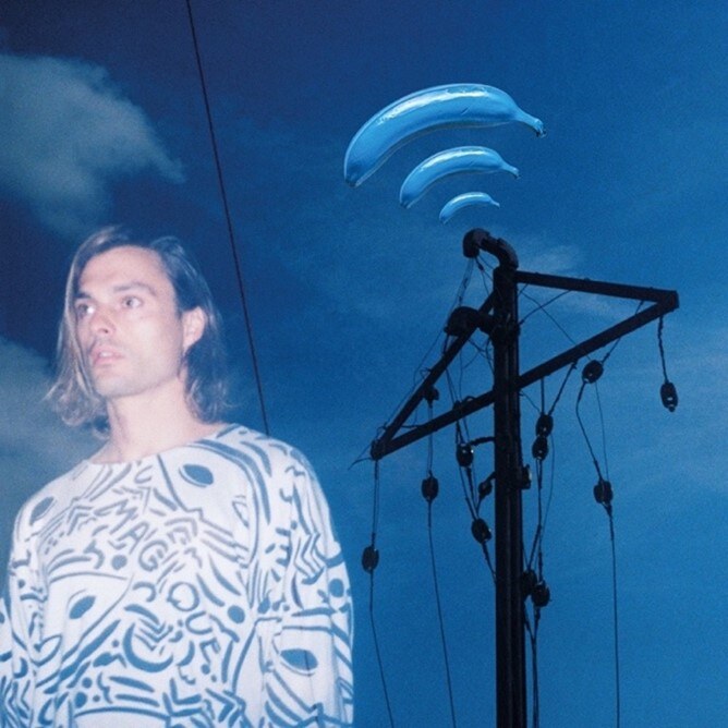 Frànçois & The Atlas Mountains shares new track “Tourne Autour"