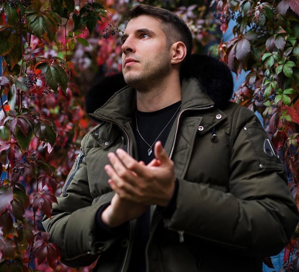 Kovic releases poignant new single 'Wake Up Tomorrow'