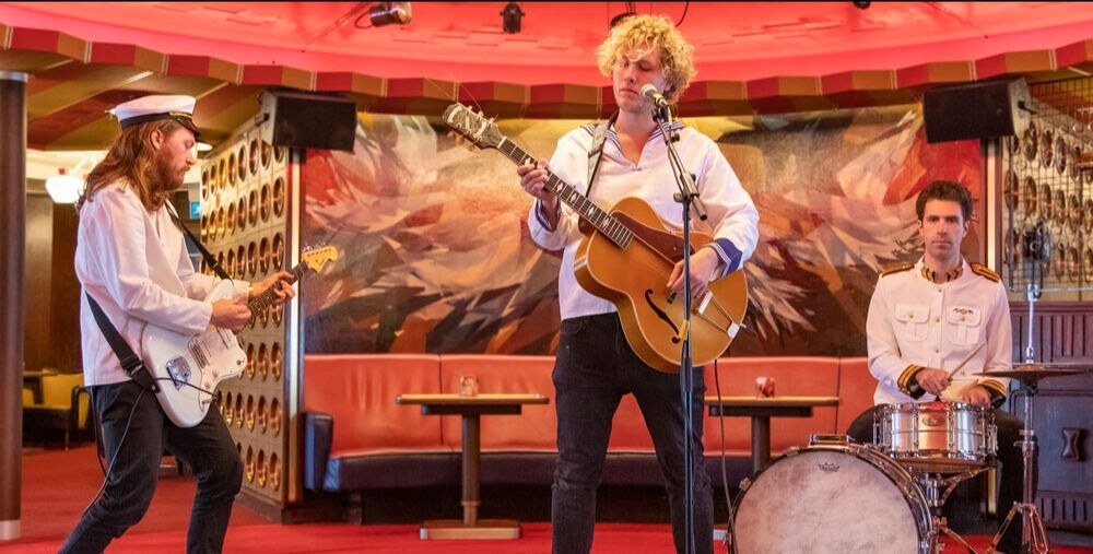 Britpopband Anemone komt met grimmige maar hoopvolle eerste single en kondigt album aan