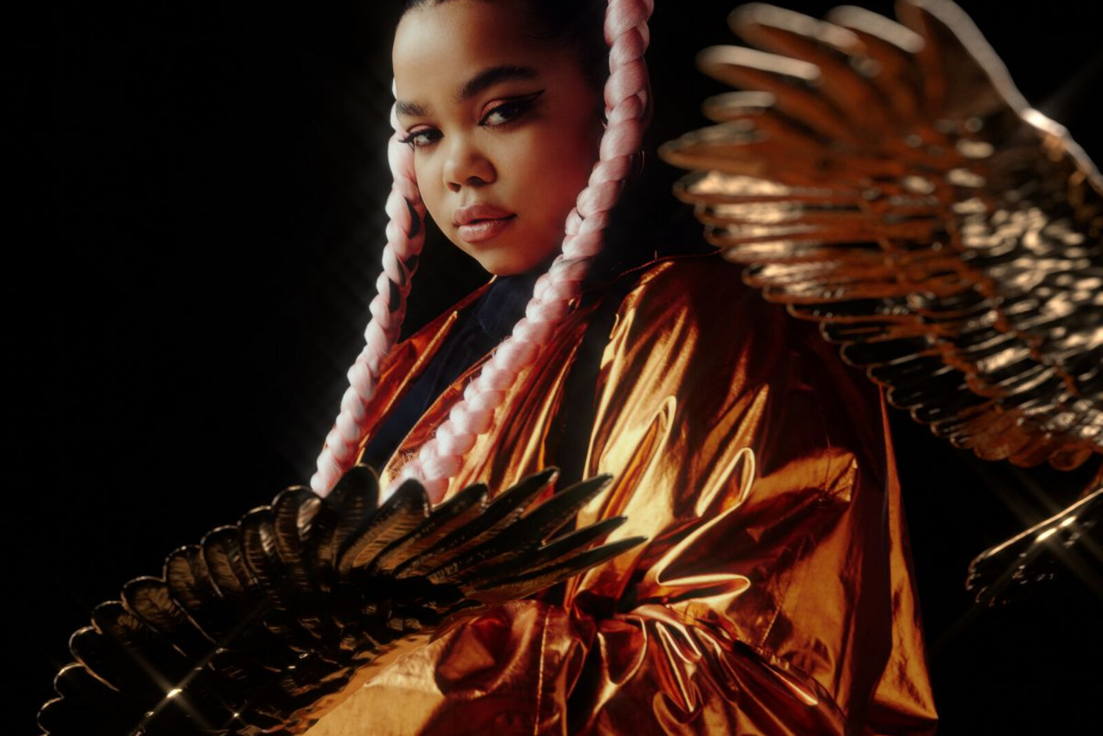 Zoe Wees releases debut EP "Golden Wings" and new single "Hold Me Like You Used To"