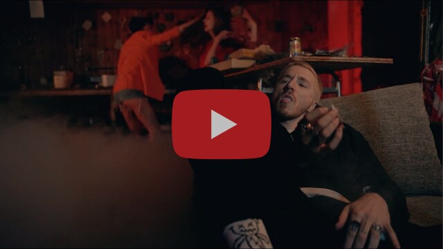 Safi trapt nieuw project in gang met single Ruggengraat
