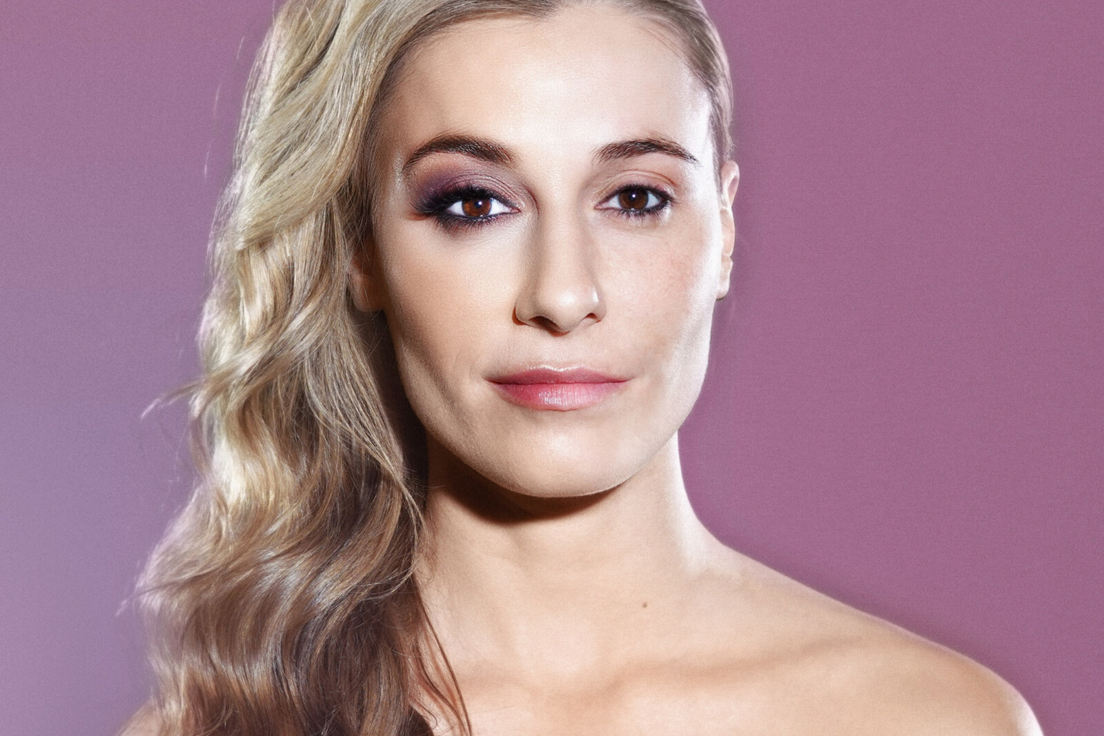 IANTHE (Tavernier) lanceert haar debuutsingle ‘Ik ben wie ik ben’ met een Instagram Stories-primeur!