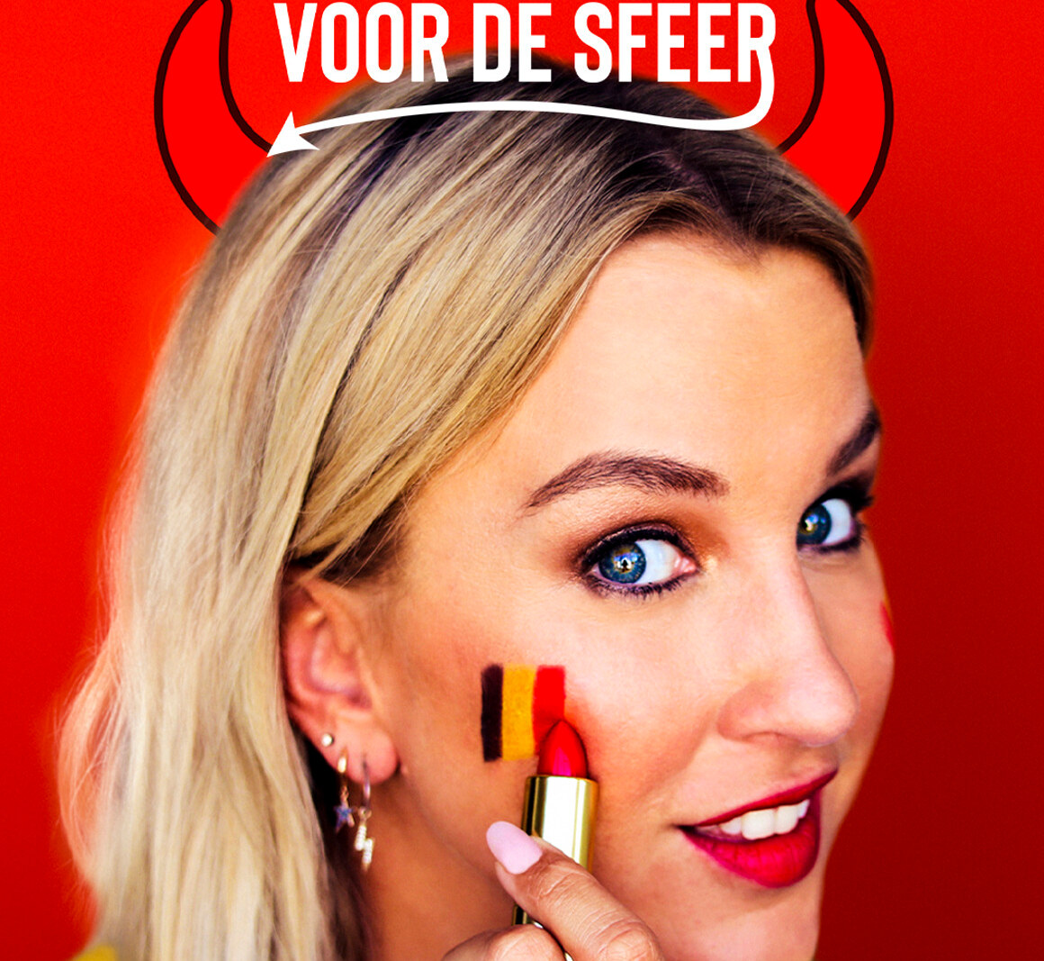 EK-gekte barst los: Kat Kerkhofs vlogt vanop eerste rij tijdens EK in ‘Katje voor de Sfeer’