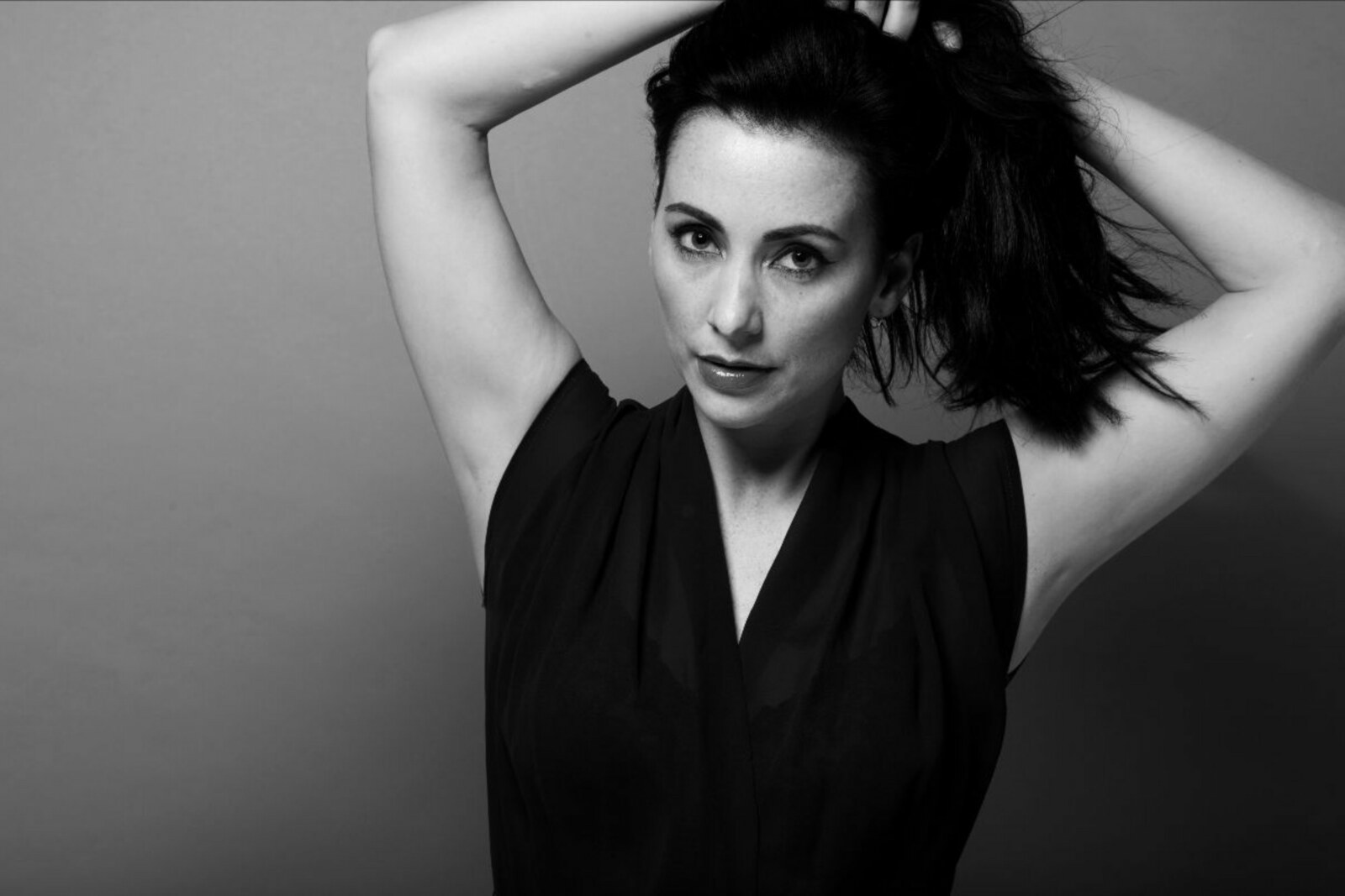 Kate Havnevik releases striking artistic 'Into Dark' video
