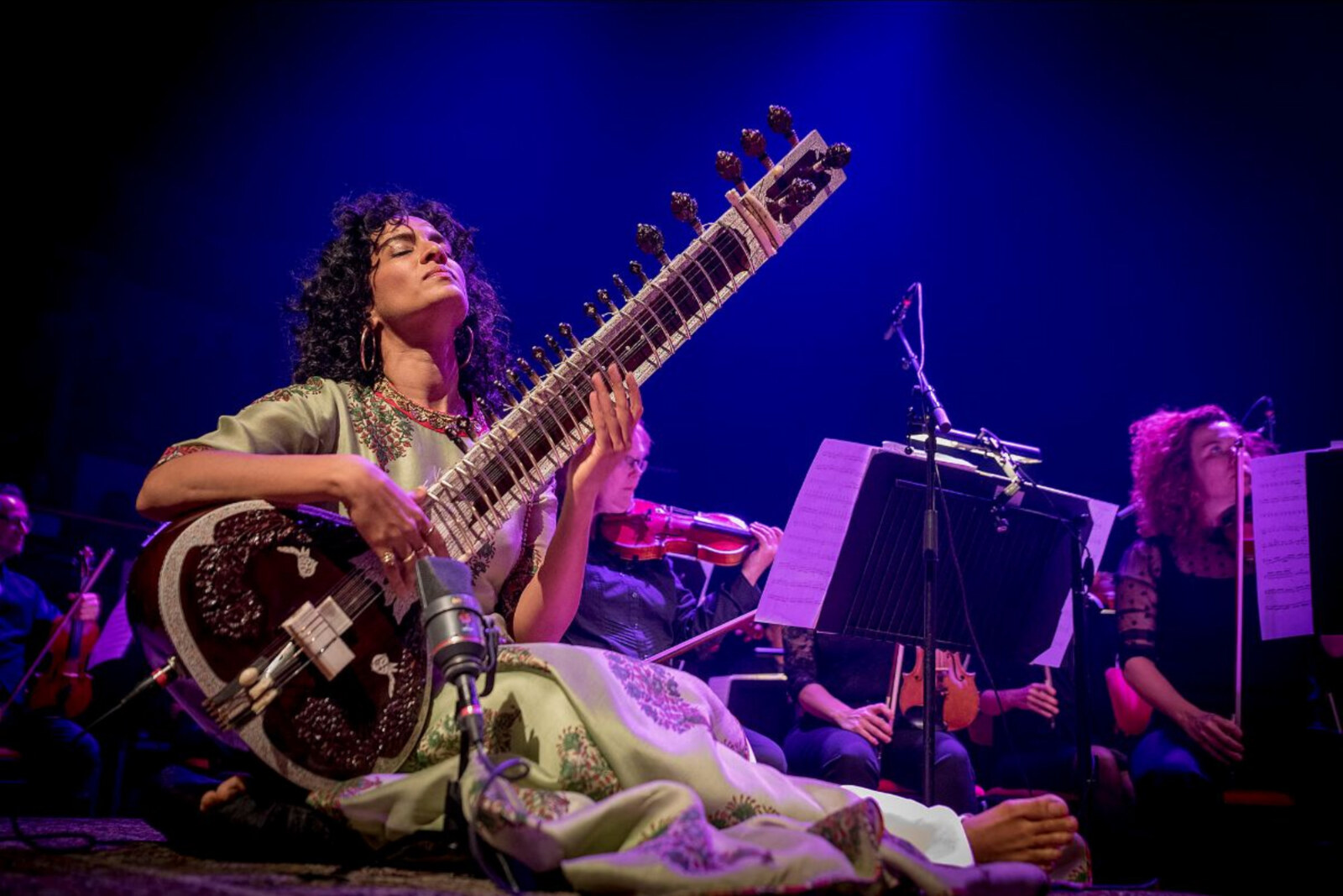 Le Guess Who? publiceert video van festivaloptreden Anoushka Shankar & Manu Delago met Metropole Orkest in 2018