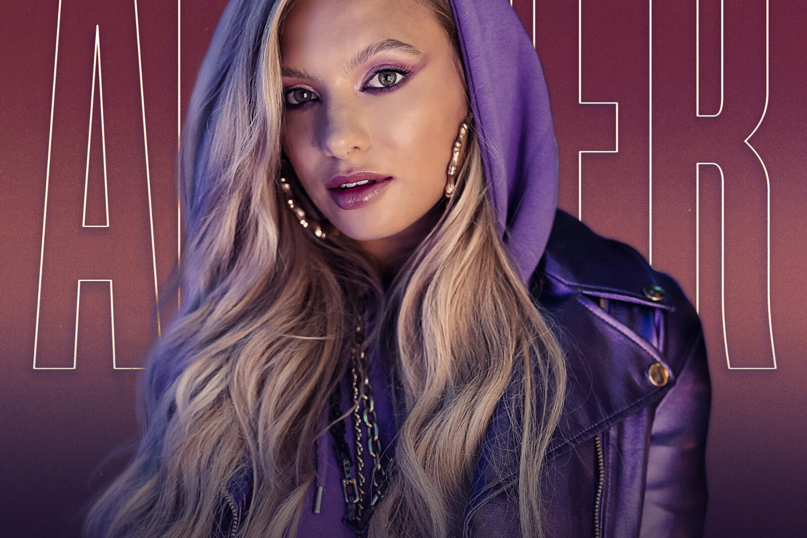 Amber brengt nieuwe single 'Nog Iets Langer' uit