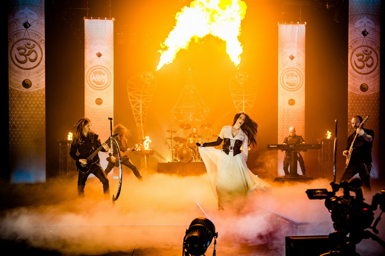 Epica Start Pre-Orders For "Ωmega Alive" + Unveil Video Of First Single 'Unchain Utopia'