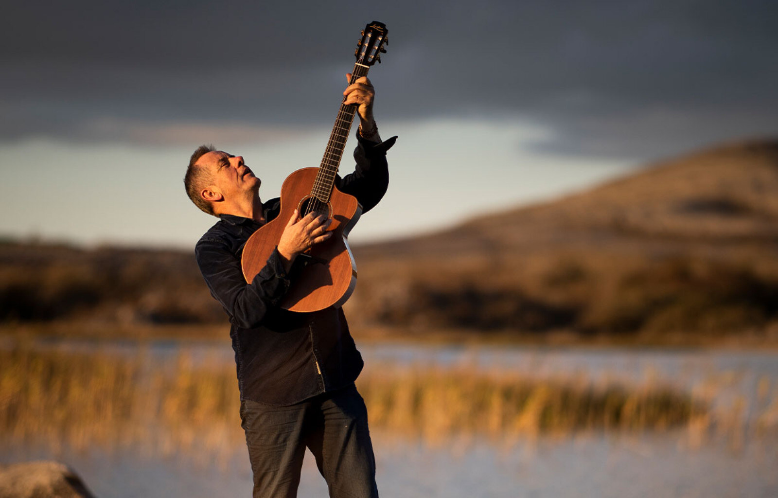 Luka Bloom dit najaar met 'You Couldn’t Have Come At A Better Time’ tour in ons land