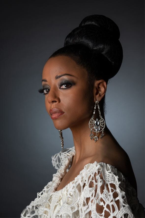 Artieste Sandrine grijpt de hoofdrol in een musicalrevue over het leven van de legendarische Josephine Baker