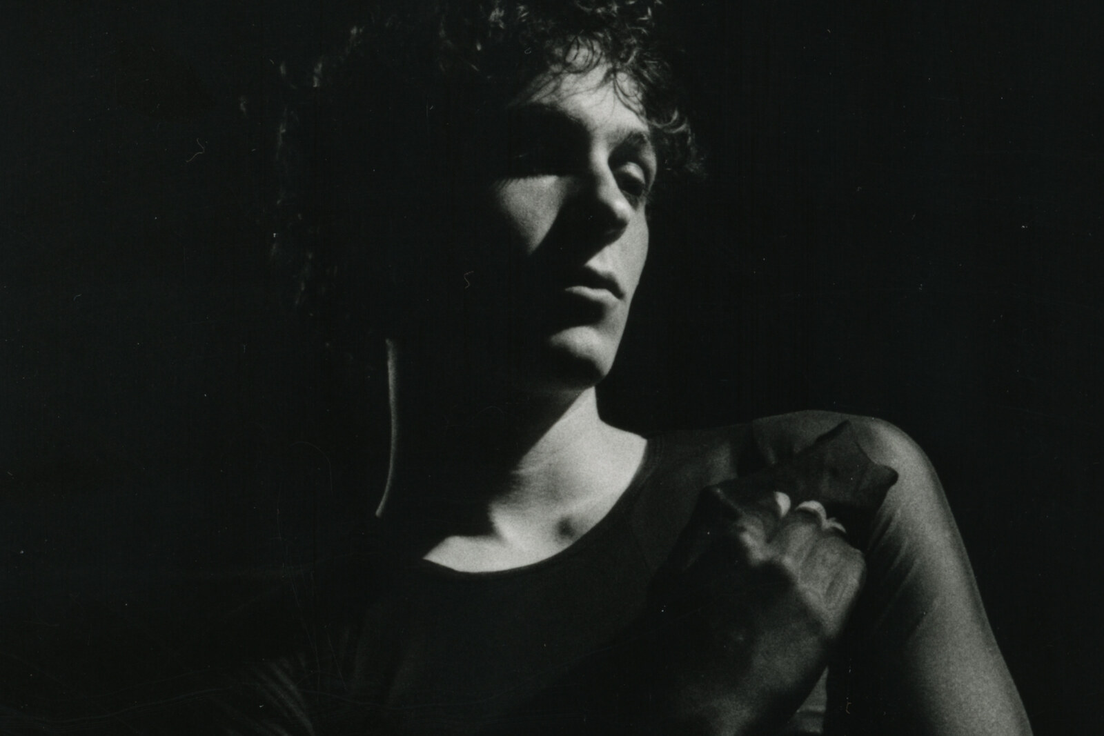 Julian Lamadrid Releases New Single/Video "Teenager"