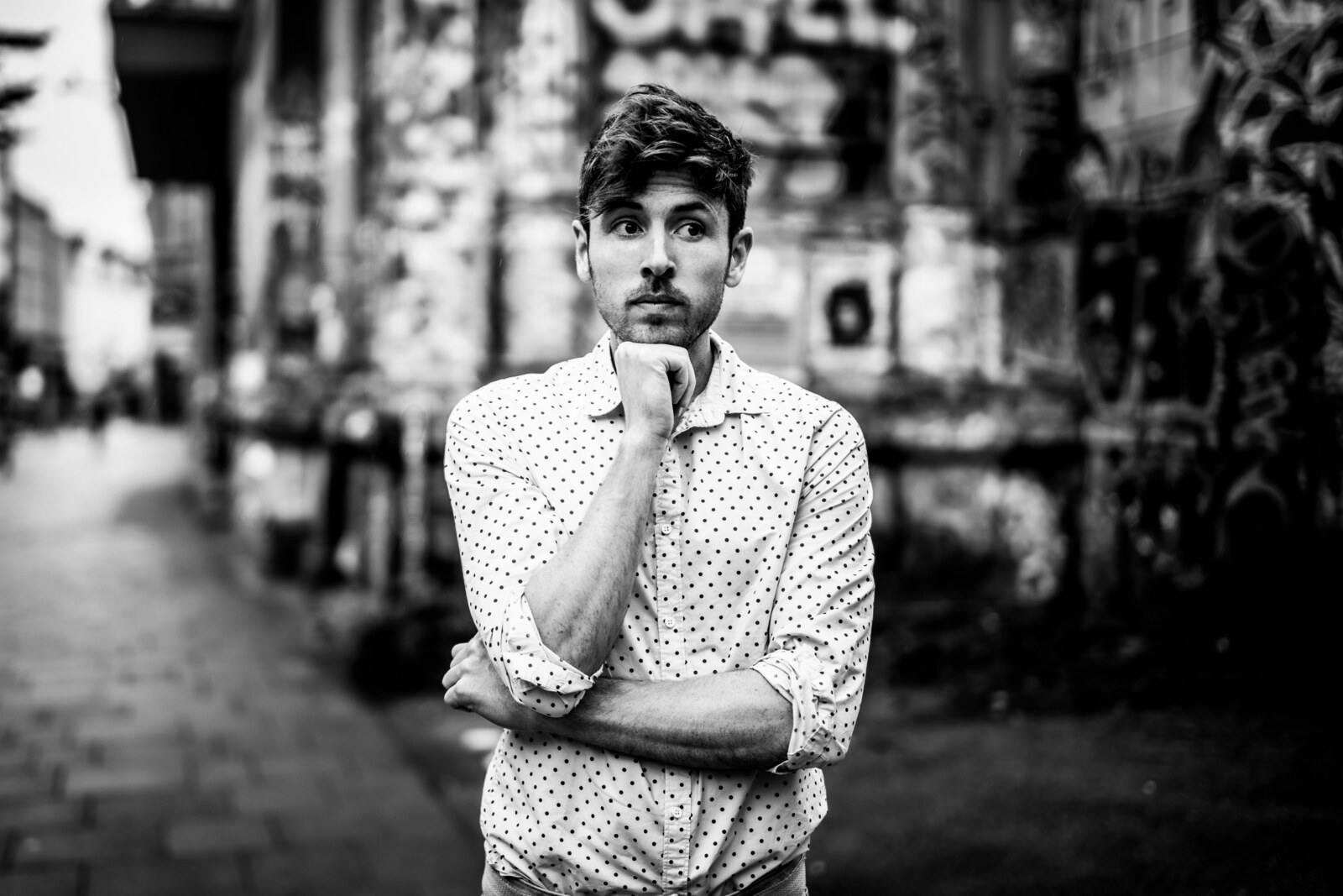 Nieuwe single Brett Newski bestrijdt seizoensgebonden depressie