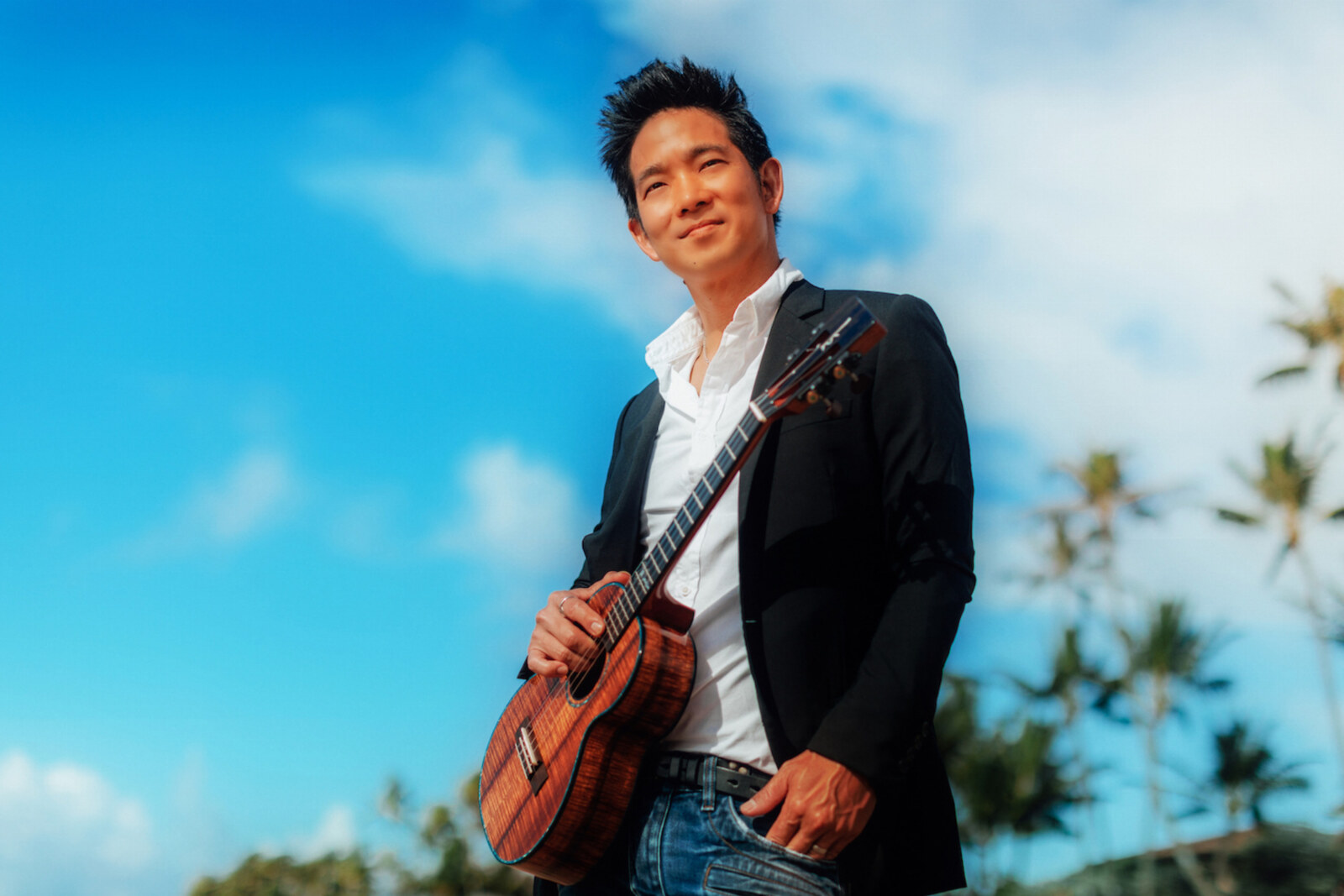 Jake Shimabukuro's nieuwe album 'Jake & Friends' is nu uit!