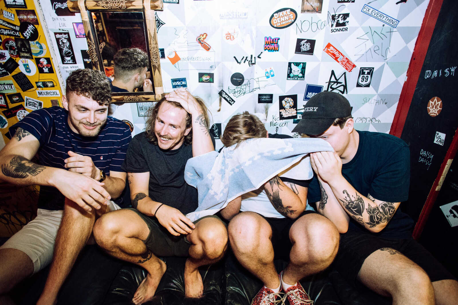 New rock band Beachdog release their 7 inch EP ‘Crawl in Pieces’