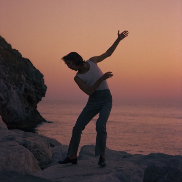 Cosmic Crooner is about to release his most romantic song so far; 'Bolero'