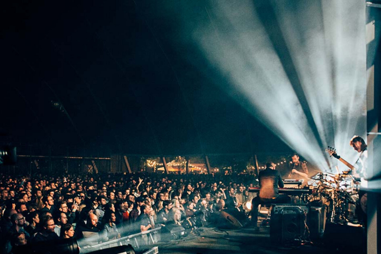 Gent Jazz (her)bevestigt nieuwe namen voor 2022: Van Morrison, Agnes Obel & Kae Tempest