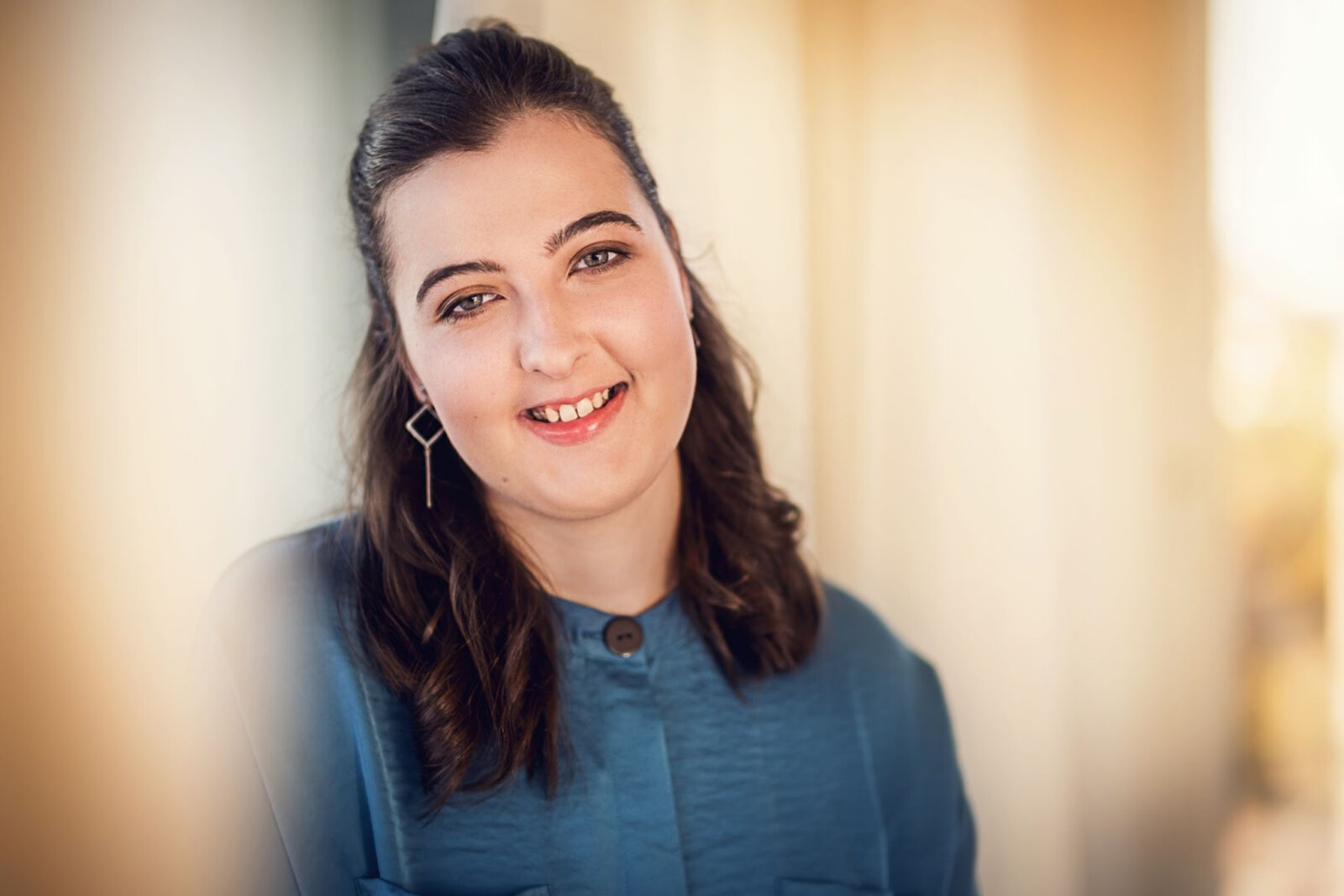 Ruth en Frances sturen de 22-jarige Jolien uit Torhout op date in Cupido Ofzo