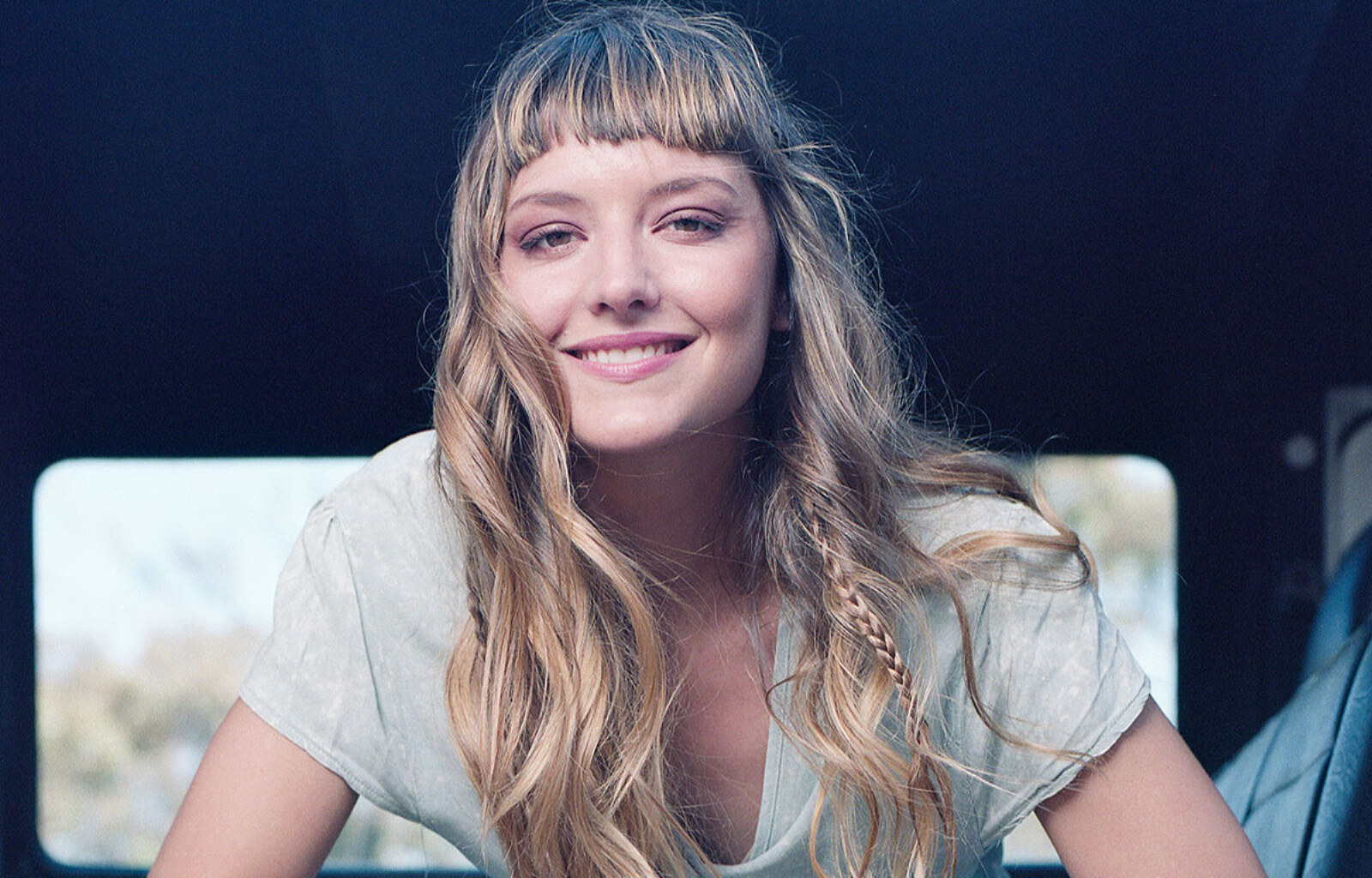 Braziliaanse singer-songwriter Mallu Magalhães op 16 mei 2022 in AB Club