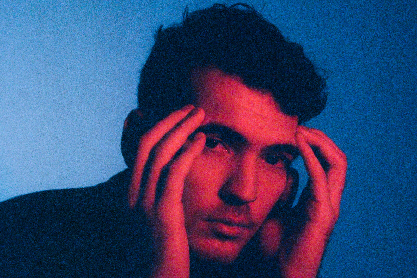 Cade Hoppe Premieres "Hurts" Music Video