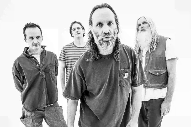 Reef champion local artists as support acts for UK tour