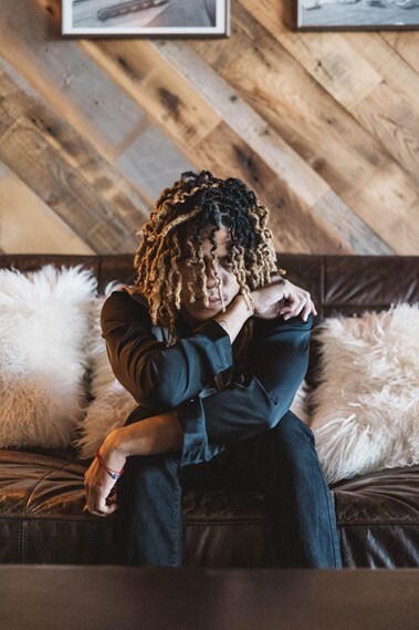 Garzi Embrace The "Mess" In New Alt-Emo Single Featuring Kellin Quinn Of Sleeping With Sirens