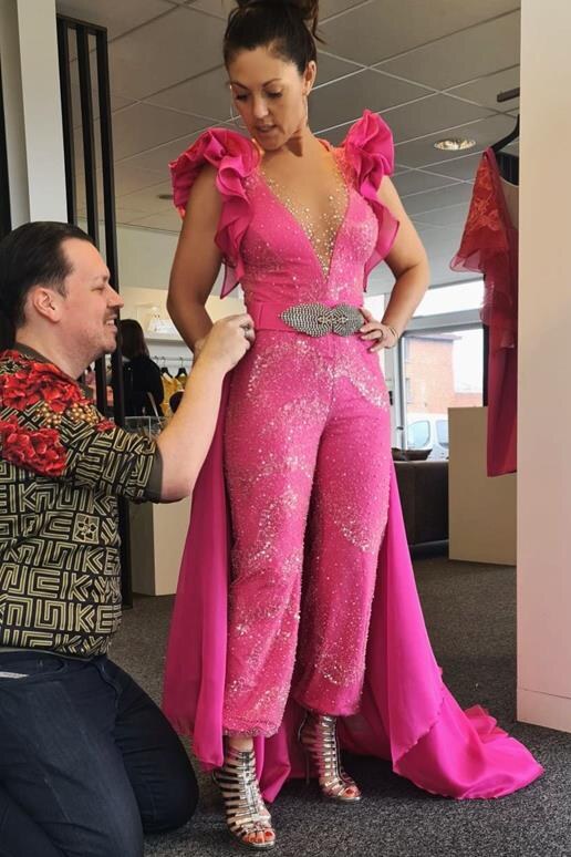 Belle Perez charmeert in een Nicky Vankets op wereldexpo in Dubai