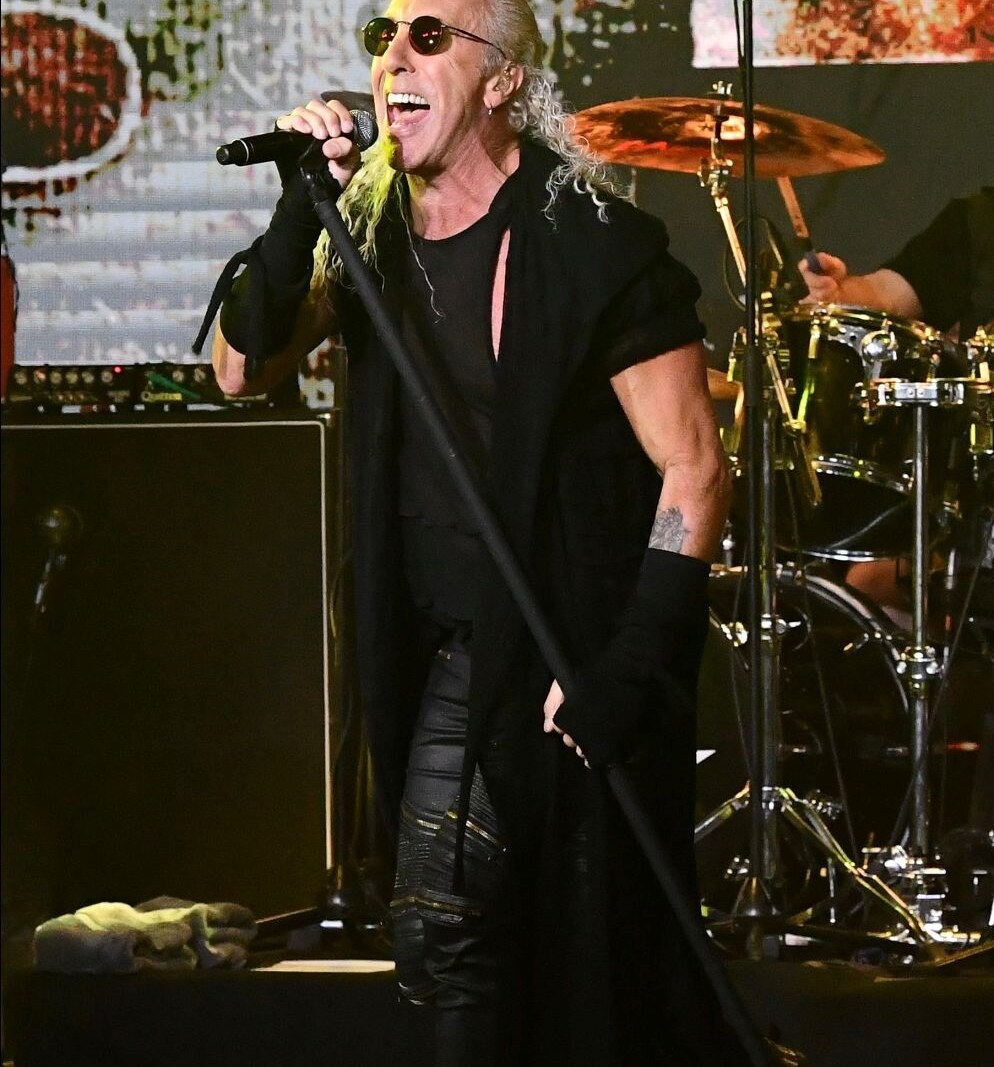 Dee Snider Reveals "Stand (for Ukraine)" Awareness Music Video, Launches World United Live Support Campaign