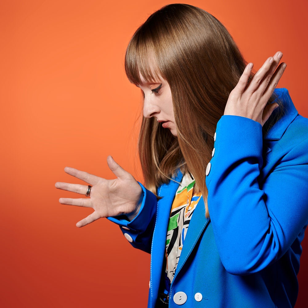Nieuwe single 'Wait and See' van synthpopartiest L'Asset op vrijdag 8 april